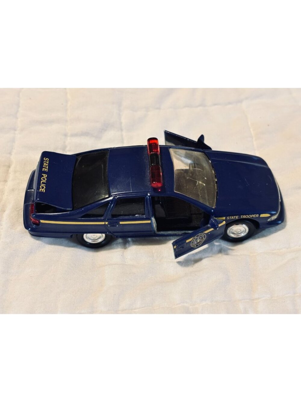 1993 Road Champs 1:43 Chevrolet Caprice Ney York State Patrol Diecast